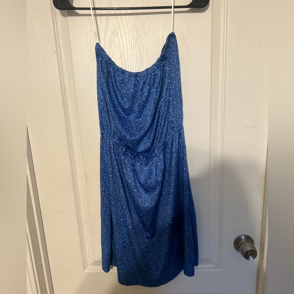 Blue cheetah print strapless dress